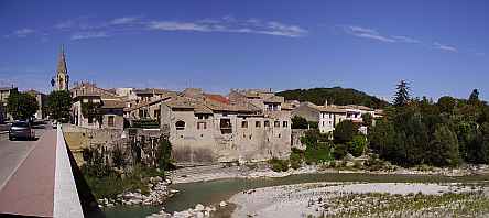 Panoramabild: Die Drôme bei Aouste sur Sye