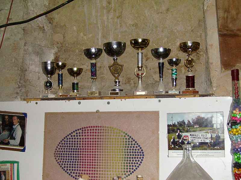 Mirabel et Blacons: Billes & Traditions