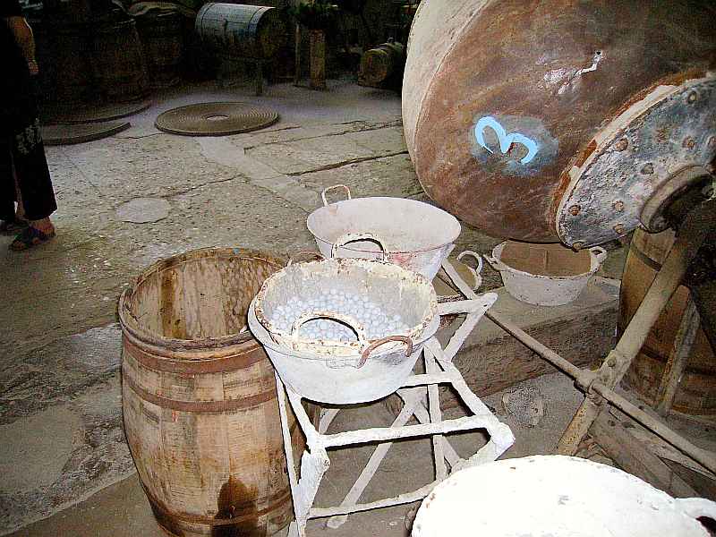 Mirabel et Blacons: Billes & Traditions