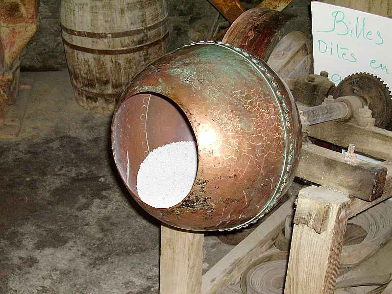 Mirabel et Blacons: Billes & Traditions