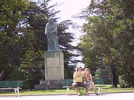 Im Park der "Rocher des Domes" Im Park der "Rocher des Domes"