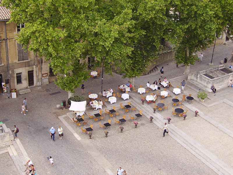 Avignon: Place du Palais des Papes