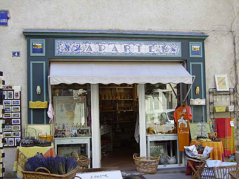 Saint-R&eacute;my-de-Provence