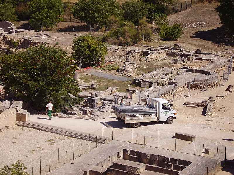 Glanum (Saint-R&eacute;my-de-Provence)