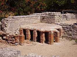 Glanum (Saint-Rémy-de-Provence) Glanum (Saint-Rémy-de-Provence)
